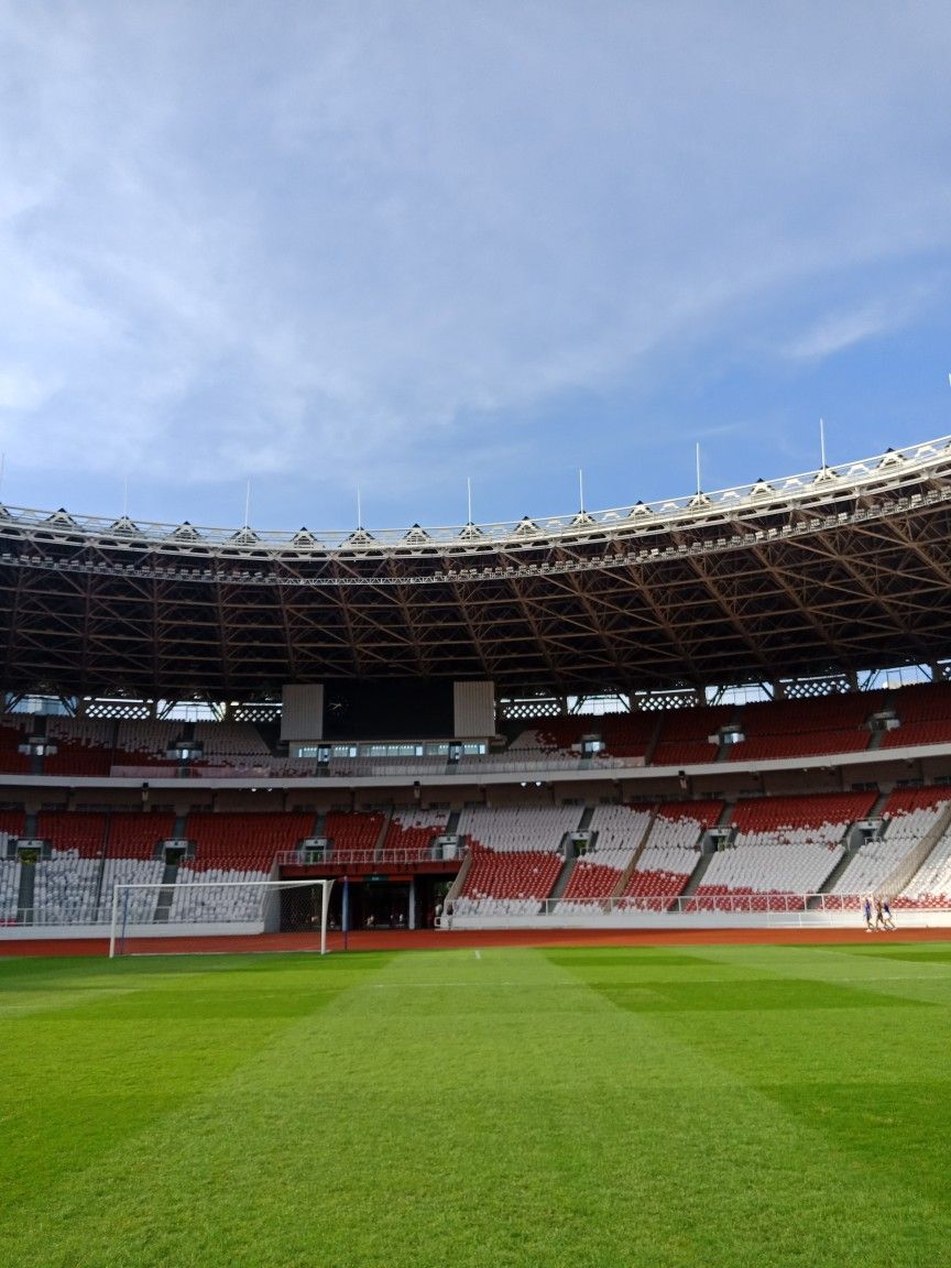 864x1152 Discover 23 Mentahan Stadion And Stadium Background Vertical Ideas. Bg Football Stadium, Football Stadium Background 4k, Football Stadium Grass Close Up And More