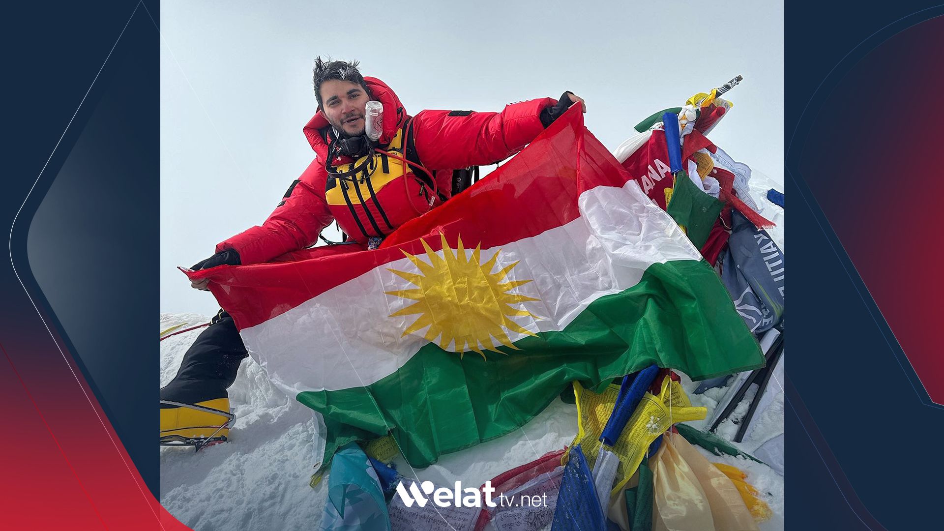 1920x1080 The Kurdish flag above the highest peak. Dadvan Youssef is the first Kurd to reach Everest