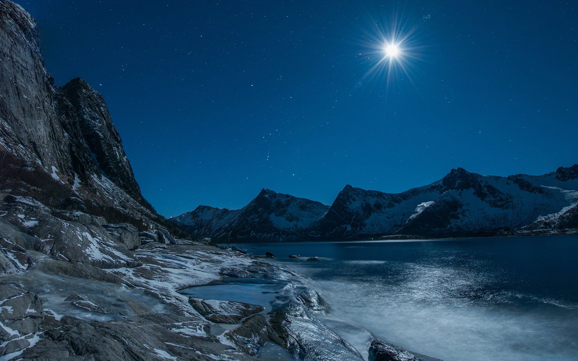 1920x1200 HD Wallpaper of Nature at Night: A Serene Lunar Landscapex1200