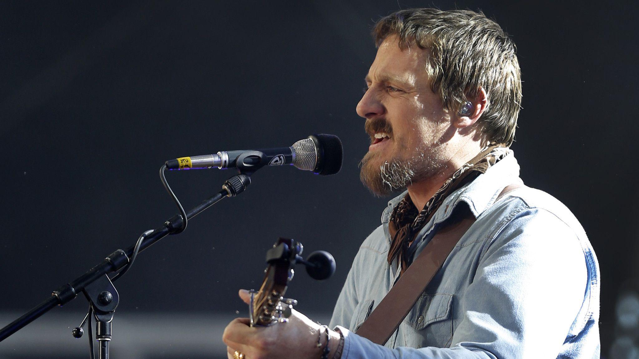 2048x1152 Stagecoach 2015: Merle Haggard, Sturgill Simpson round out an impromptu summit
