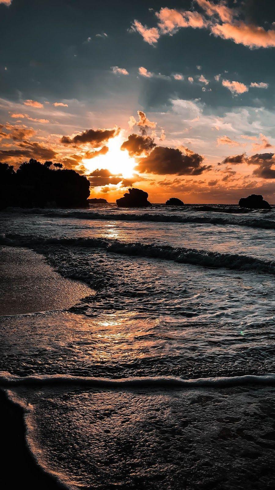 900x1600 Get Easy Anime Wallpaper IPhone Art Beach sunset #wallpaper #iphone #android #background #fol.. Sunset wallpaper, Beach sunset photography, Beach sunset wallpaper