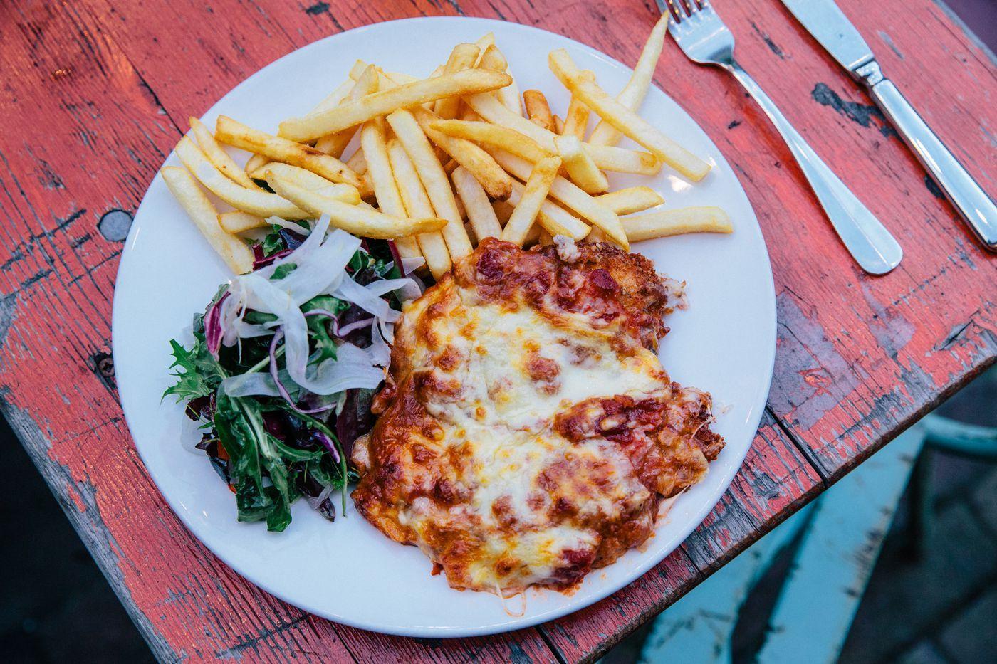 1400x933 Where To Find Melbourne's 23 Must Eat Iconic Restaurant Dishes