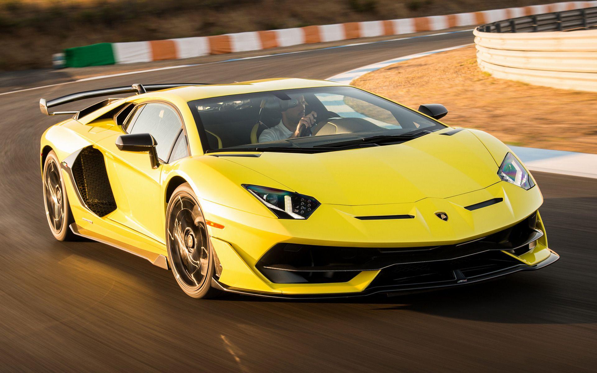 Yellow Lamborghini Aventador Wallpapers - Top Free Yellow Lamborghini ...