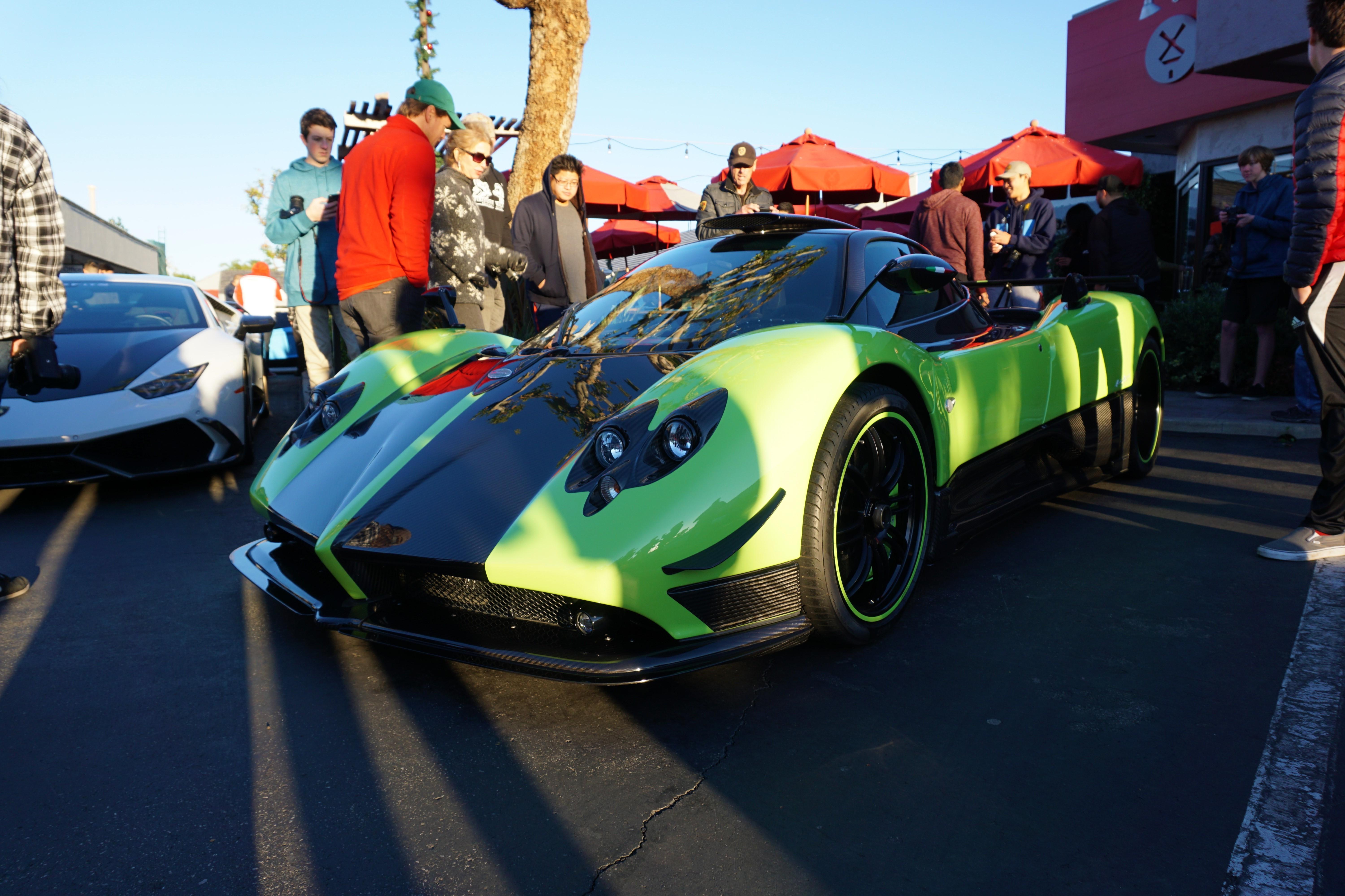 6000x4000 Wallpaper of a Pagani Zonda Cinque I took myself!