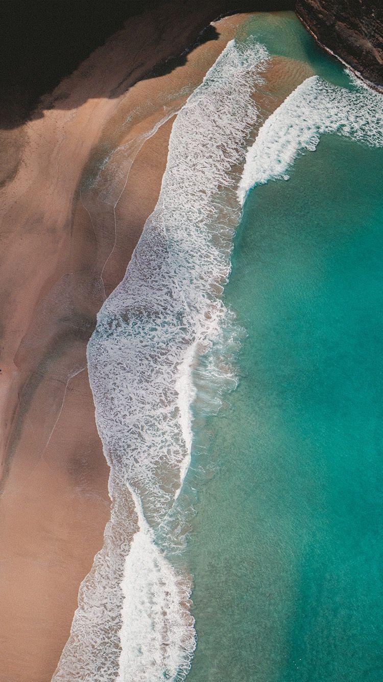 750x1334 iPhone Se 2 Stock Wallpaper