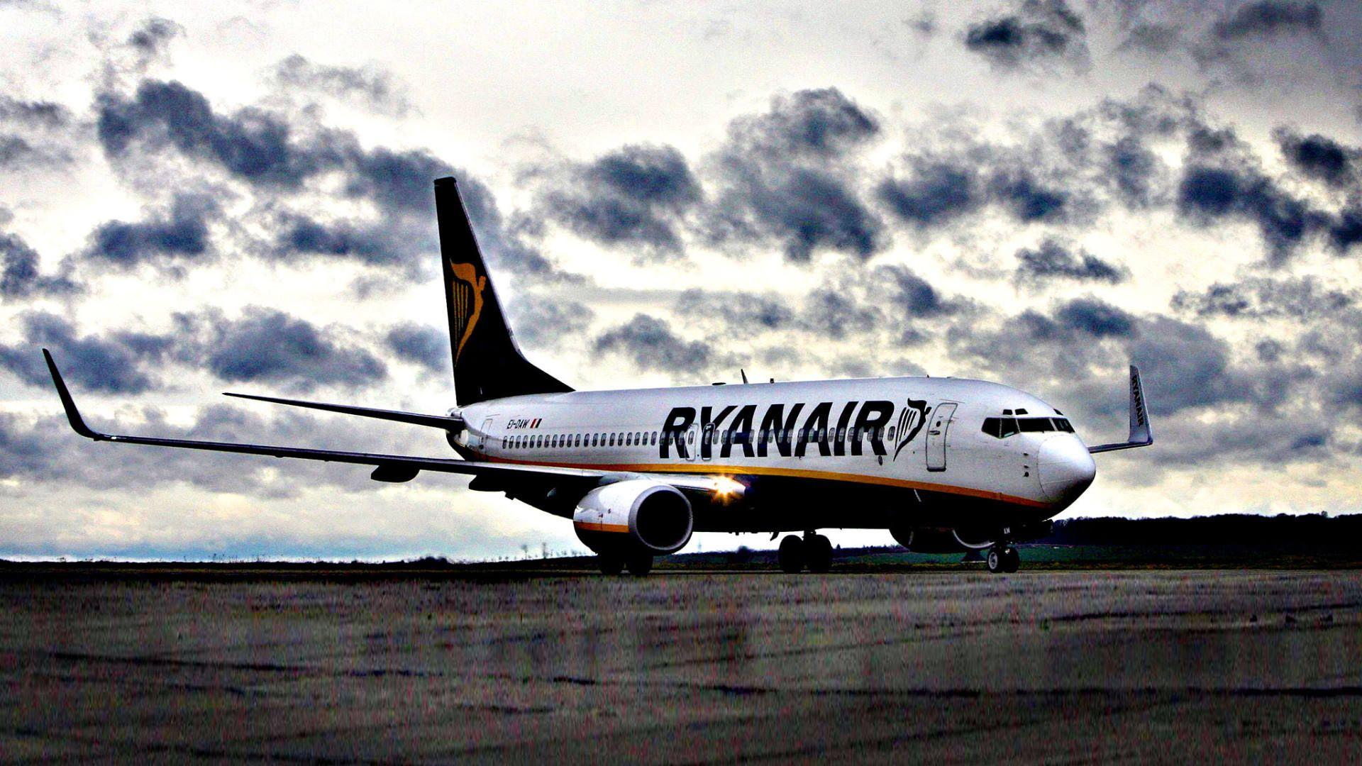 Ryanair Wallpapers - Top Free Ryanair Backgrounds - WallpaperAccess