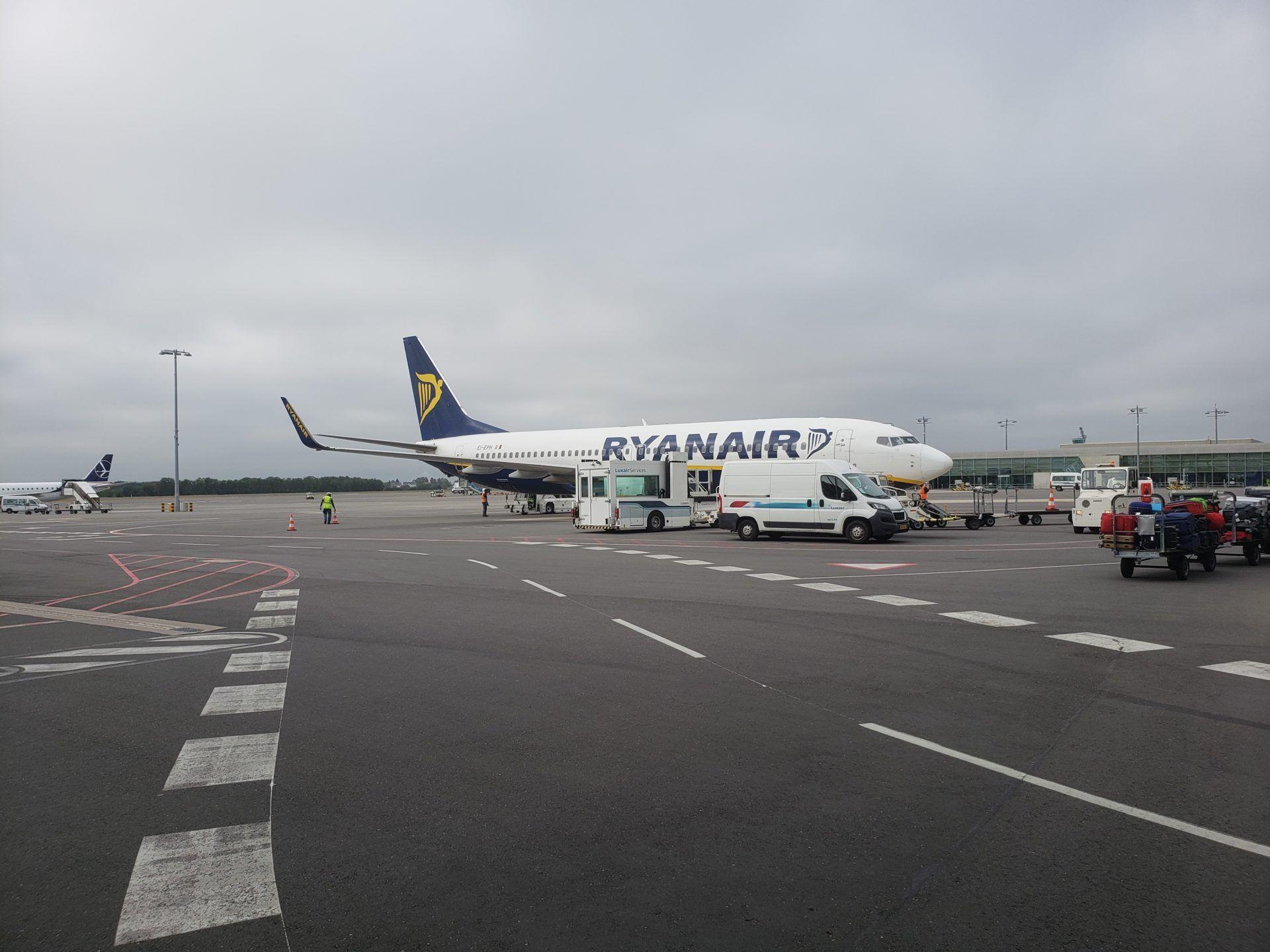1920x1440 Ryanair LUX LIS: Not As Bad As Expected