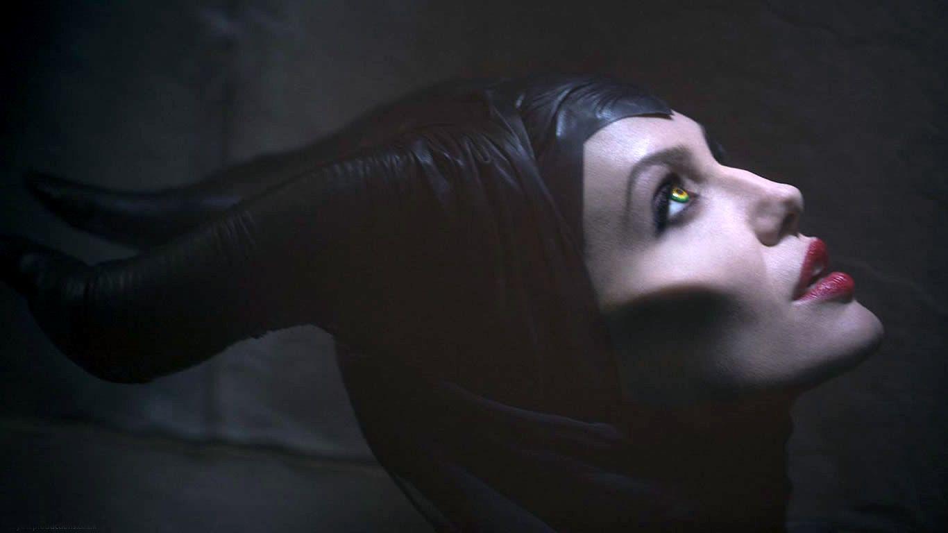 1366x768 Maleficent Wallpaper