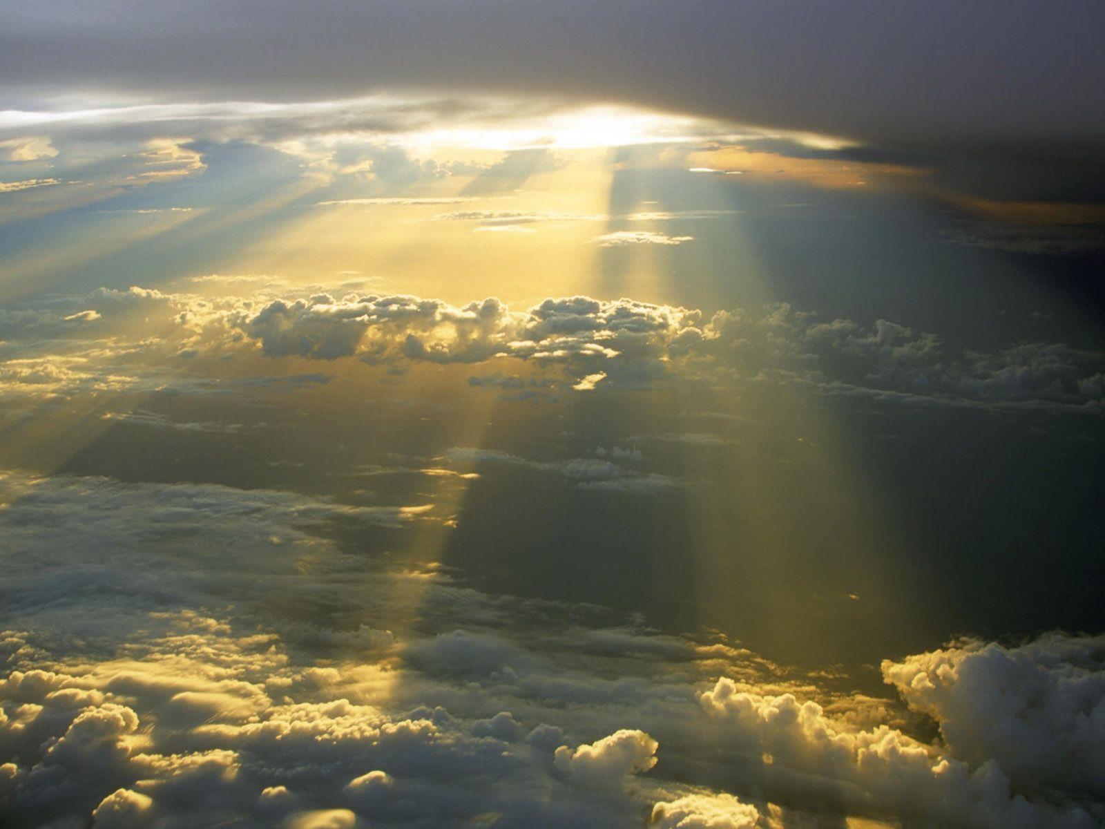 Sun And Clouds Wallpapers Top Free Sun And Clouds Backgrounds Wallpaperaccess