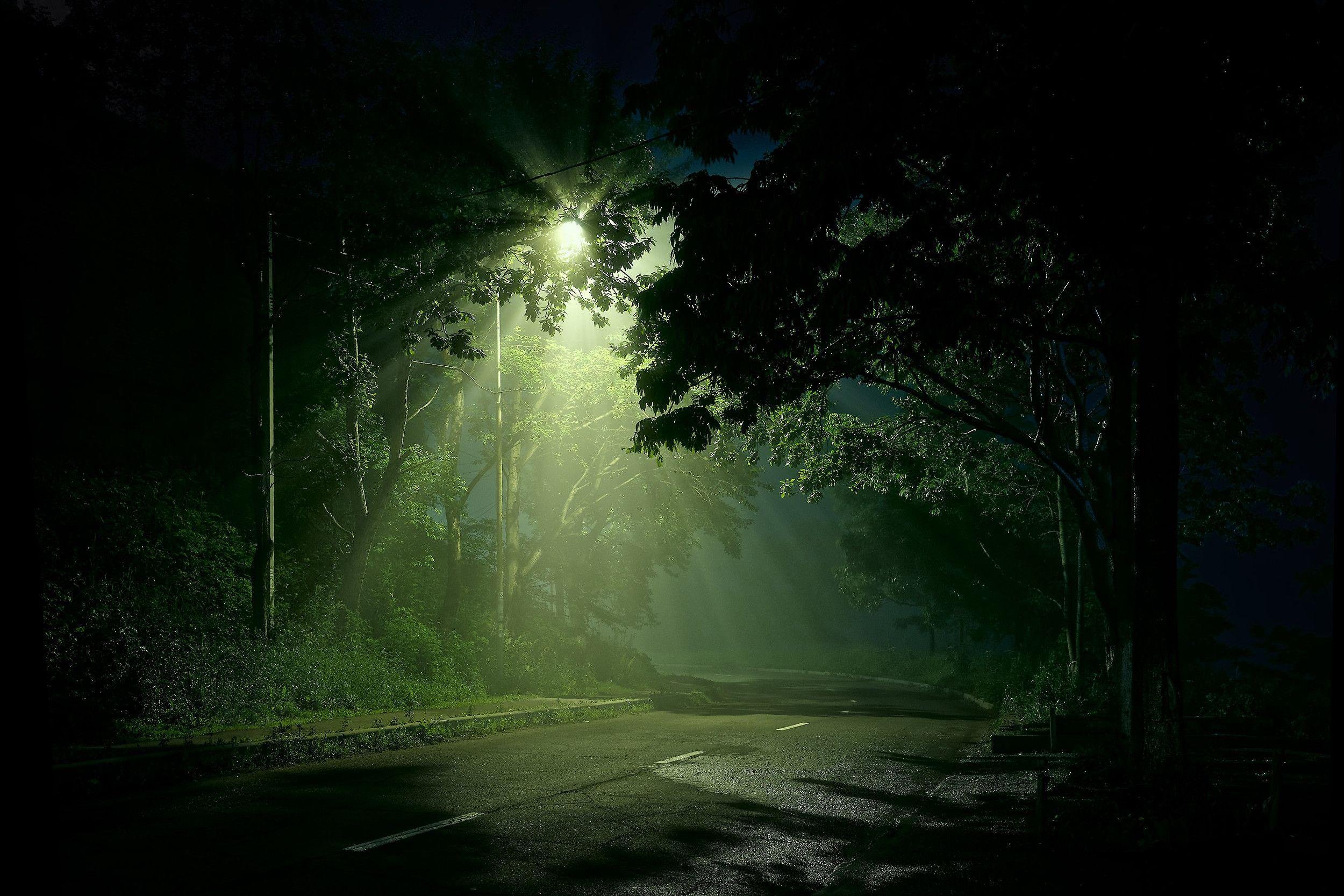 2500x1666 Dark Street Wallpaper