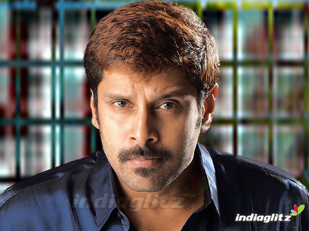 1024x768 Tamil Actor Vikram