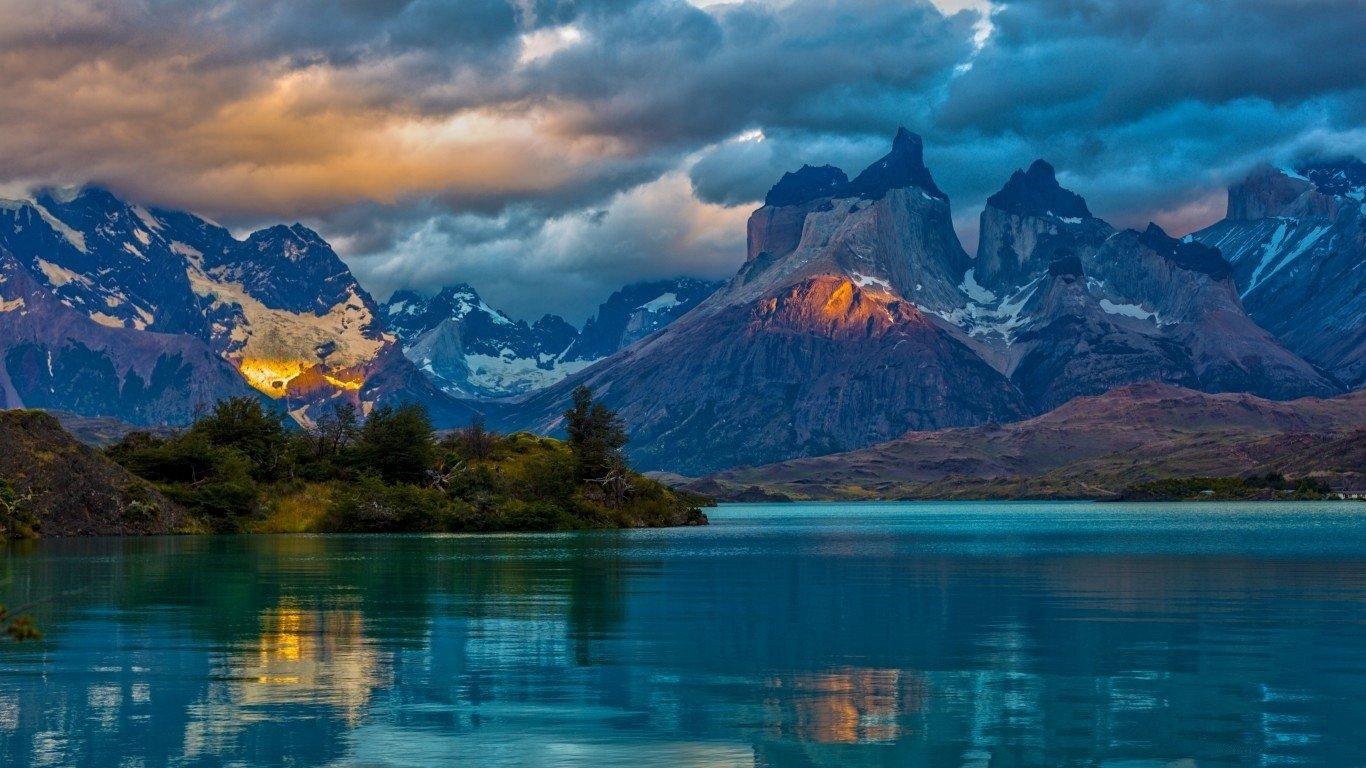 1366x768 Lake wallpaper 1366x768 (laptop) desktop background