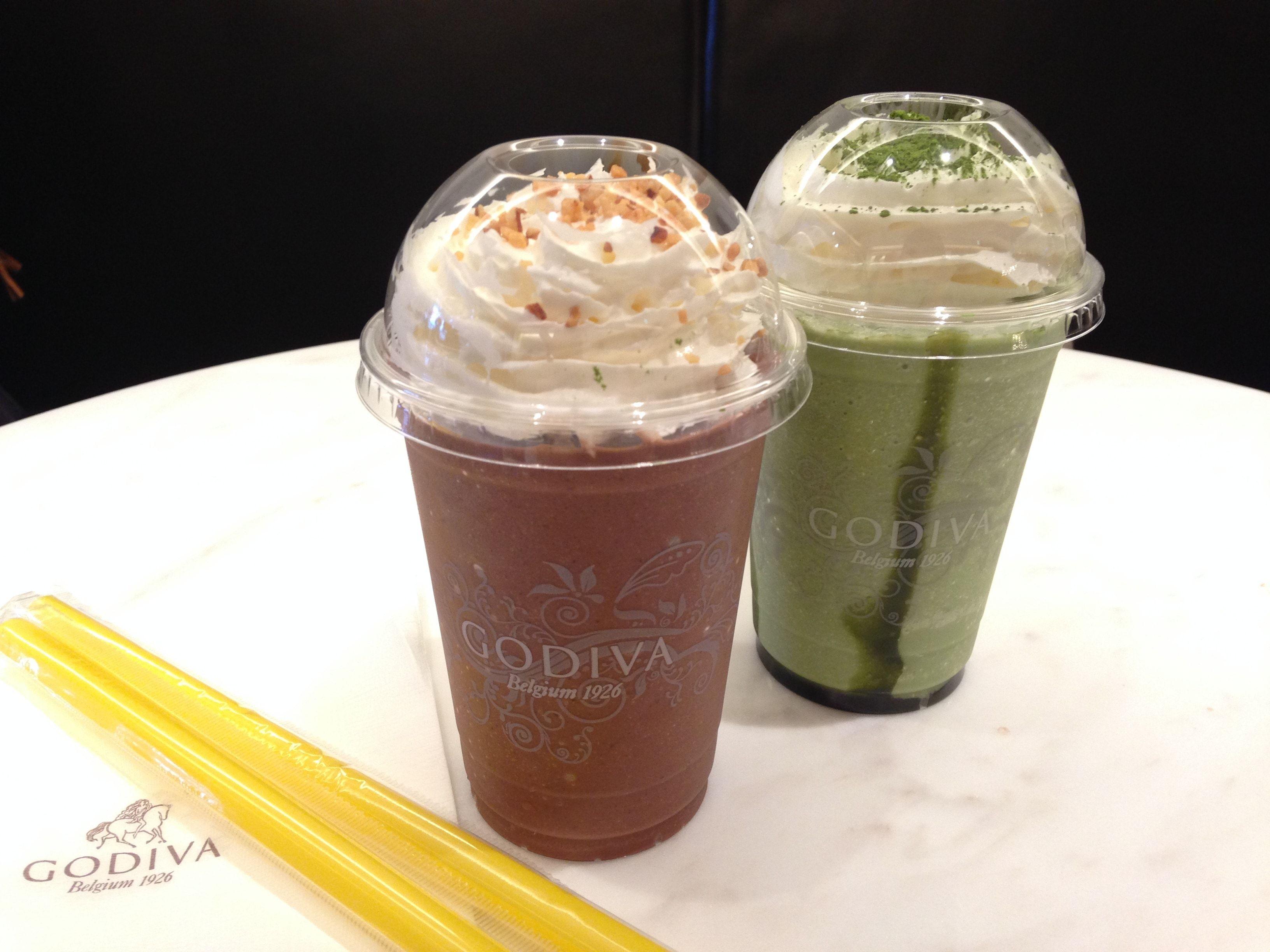 3264x2448 frappe with cream toppings free image