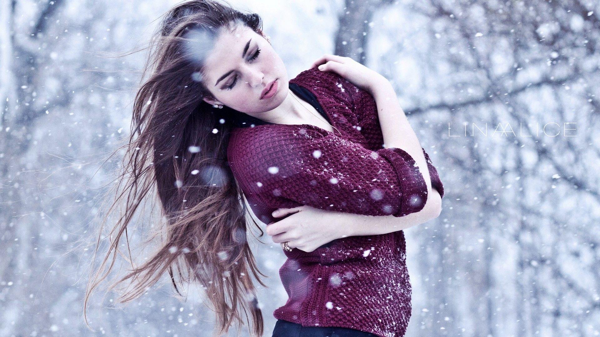 Winter Girl Wallpapers   Top Free Winter Girl Backgrounds   WallpaperAccess