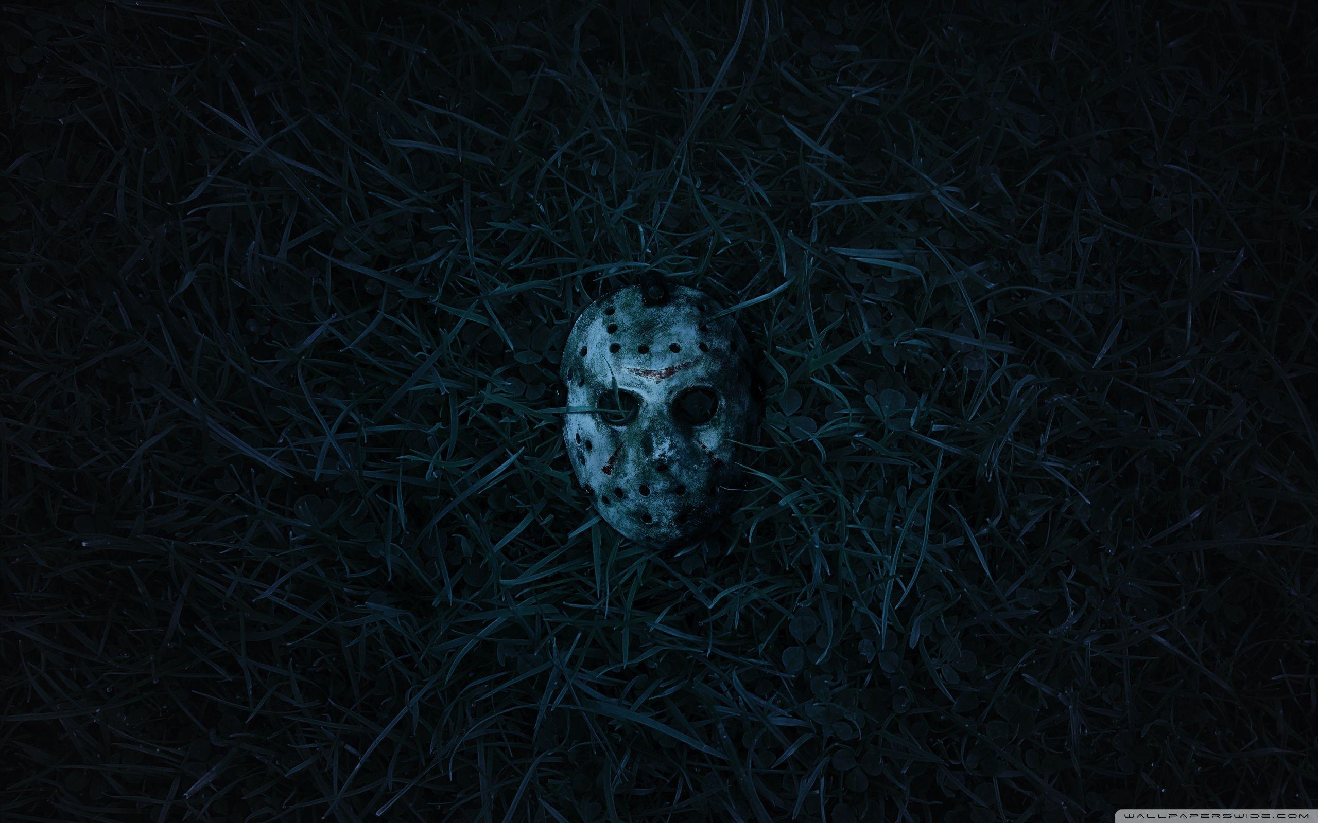 2560x1600 Crystal Lake Wallpaper