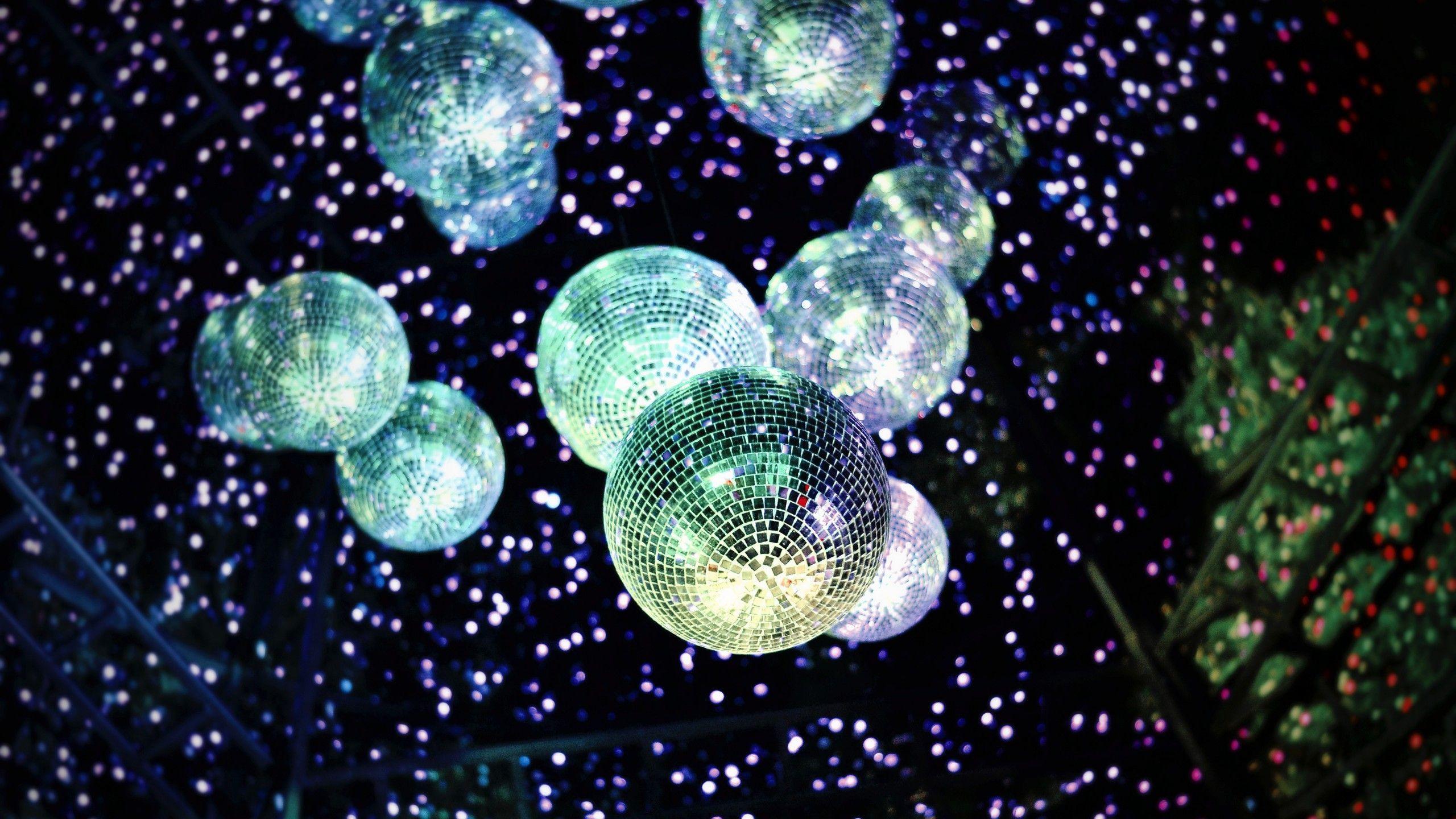 2560x1440 Disco balls Party Night 4K. Party night, Uhd wallpaper, Disco balls
