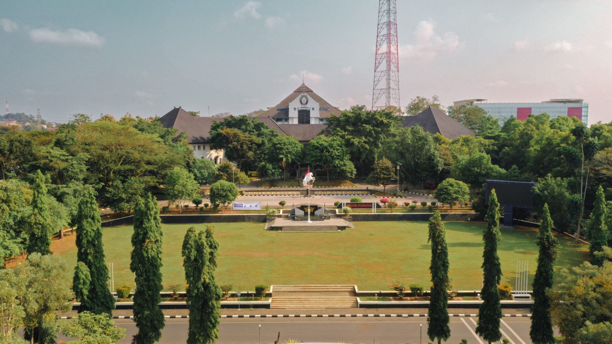 2048x1152 UNDIP Rises to 4th National Rank in Webometrics January 2025 Edition: Highest Achievement Since Entering the Rankings