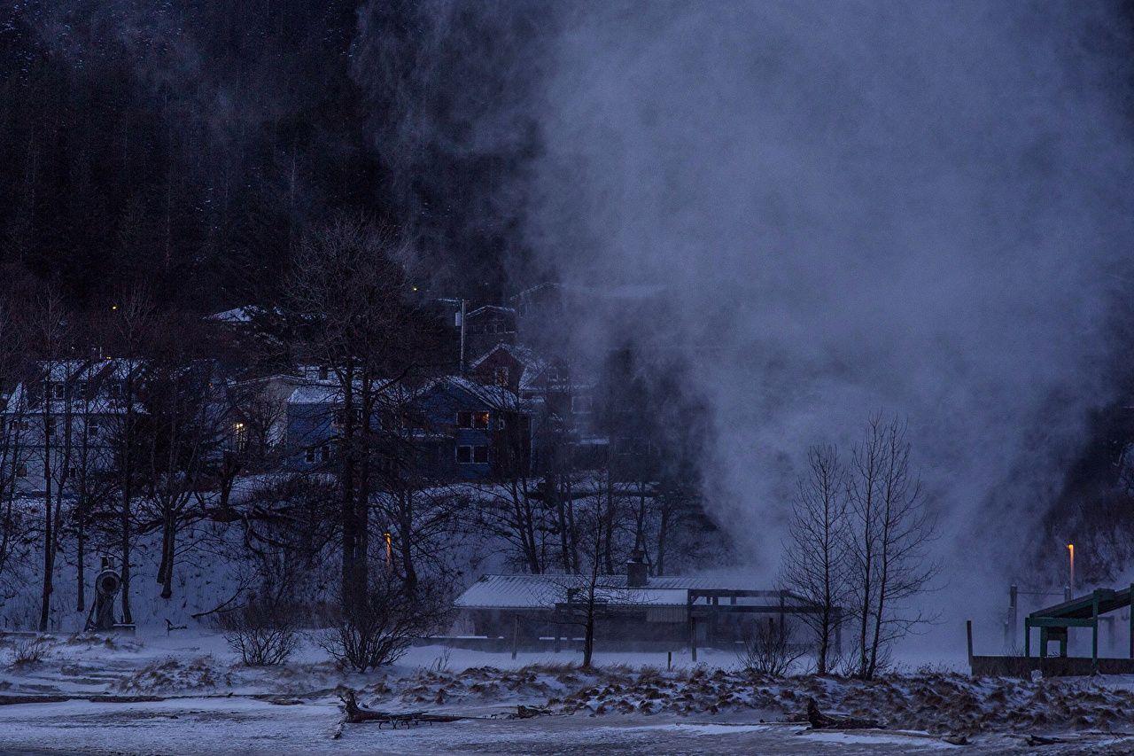 1280x853 Desktop Wallpaper Alaska USA Juneau Fog Winter Snow night time