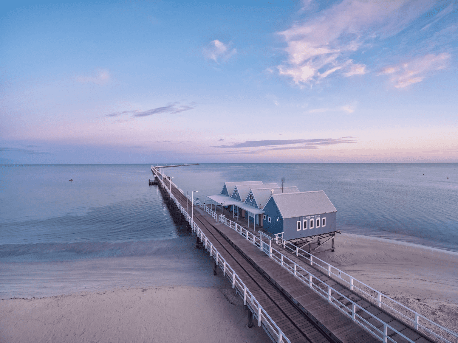 1536x1151 Busselton Jetty