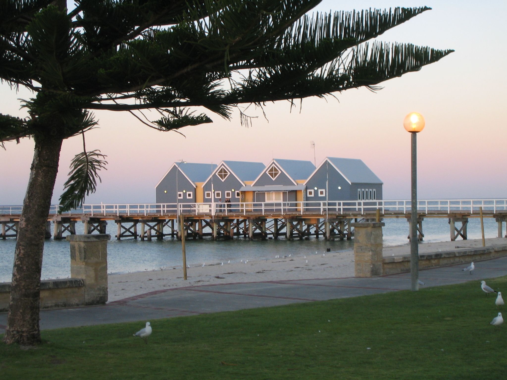 2048x1536 Busselton