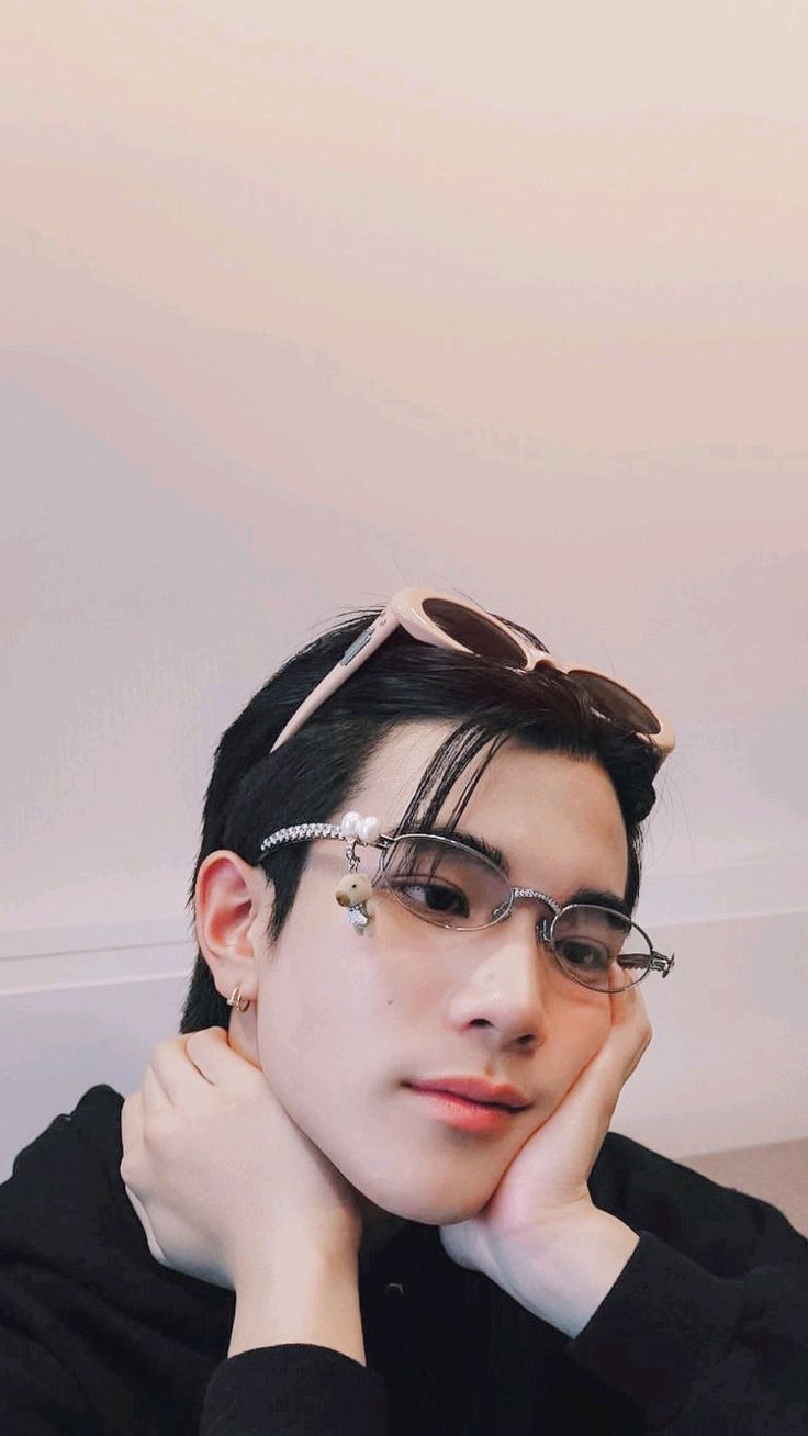 736x1308 Fourth Nattawat Wallpaper