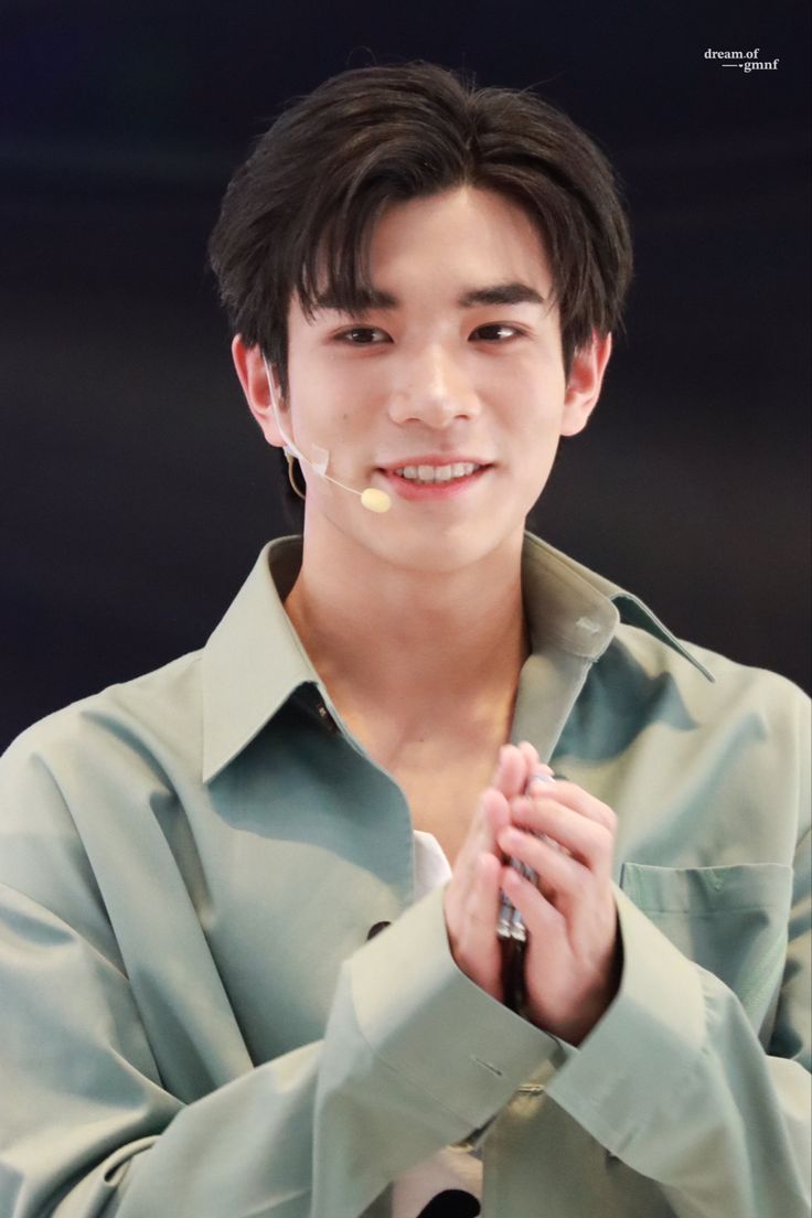 736x1104 Fourth Nattawat