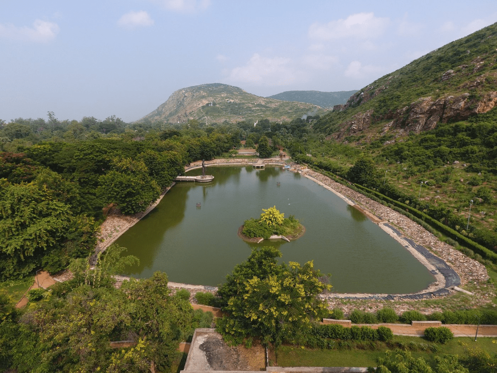 1024x768 Rajgir: A Sacred Buddhist Pilgrimage Site in Bihar