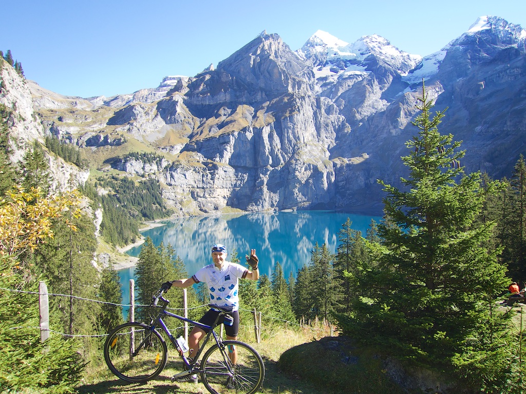1024x768 Oeschinensee