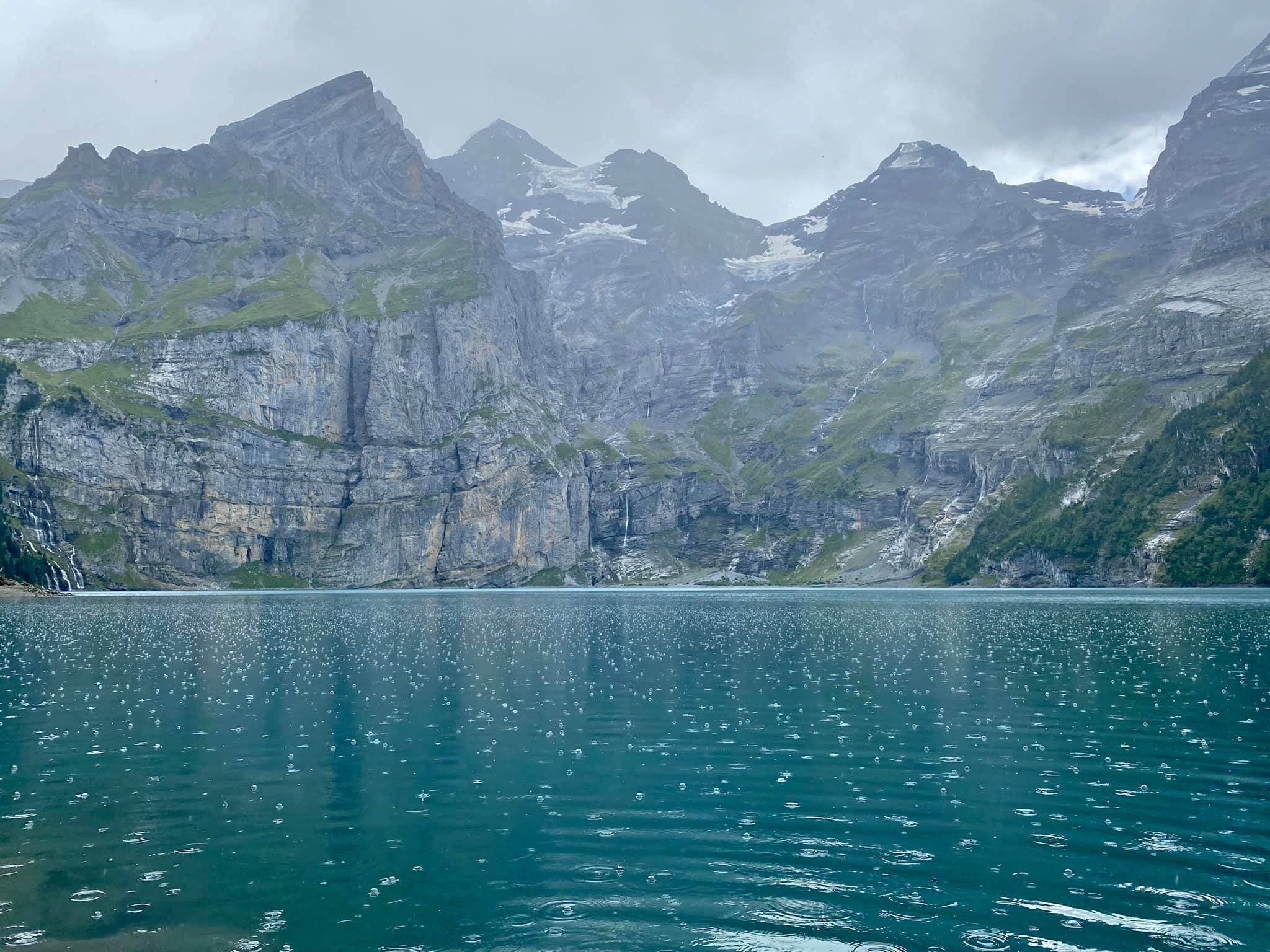 2048x1536 A love letter to Oeschinensee