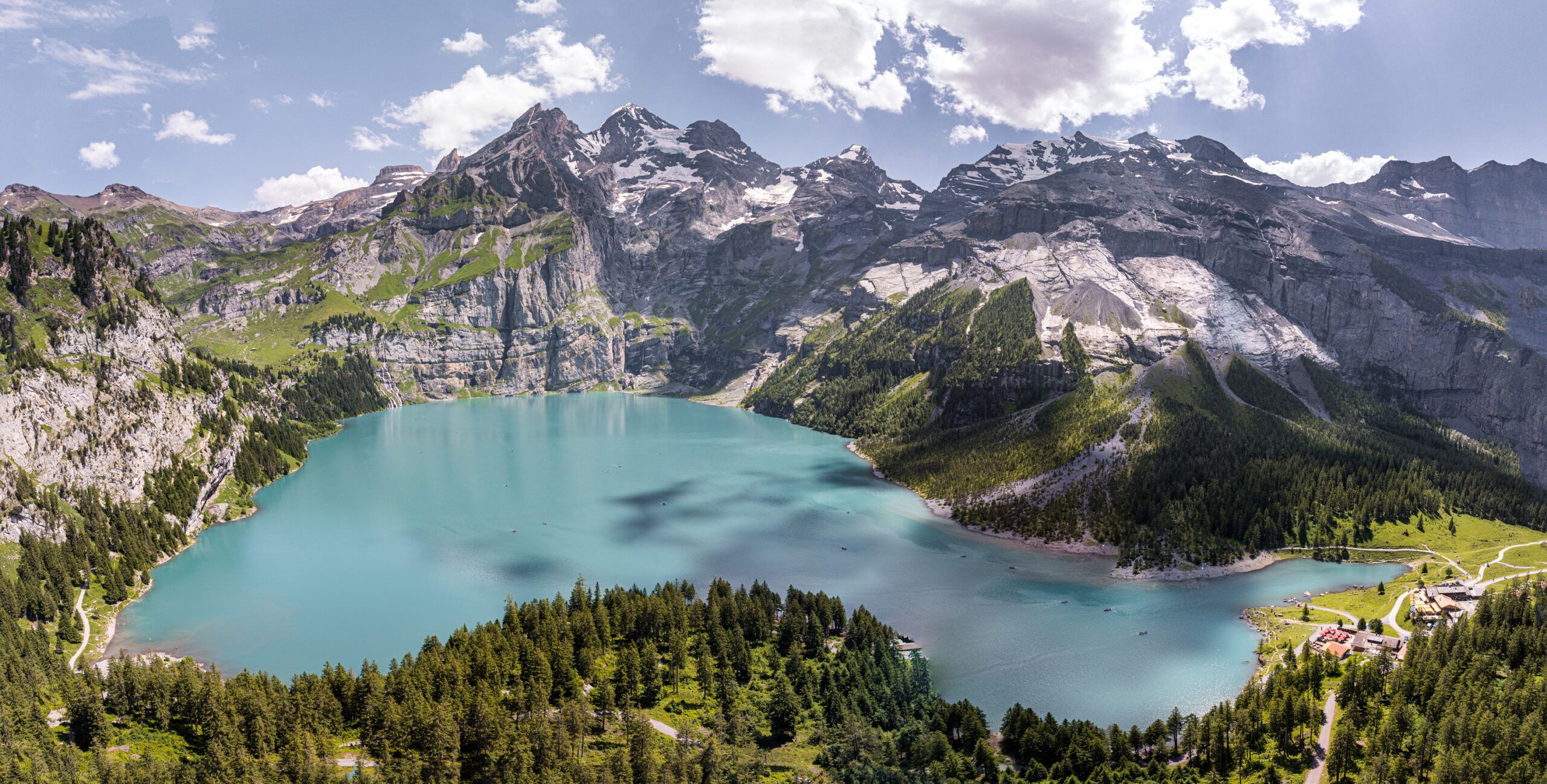 2560x1298 Oeschinensee: Switzerland's Untouched Alpine Escape & Hidden Gem
