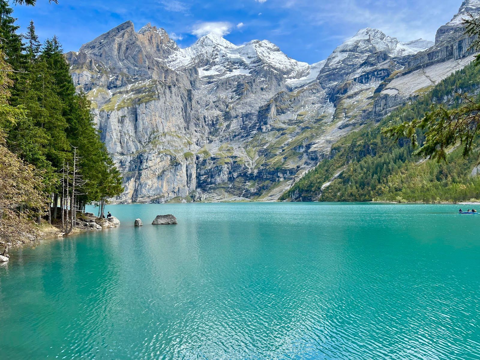 1600x1200 Oeschinen Lake Jungfrau Region of the Swiss Alps, Switzerland