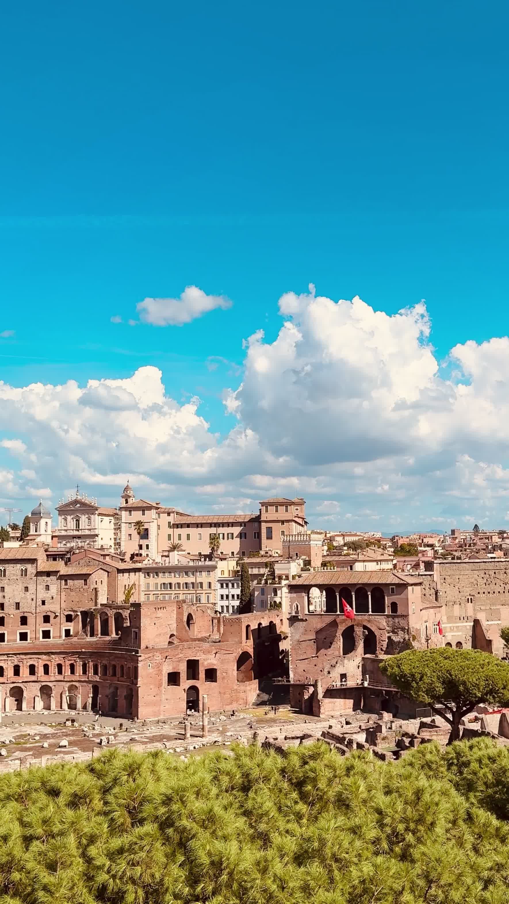 1770x3146 Scenic View of Roman Ruins under Bright Sky