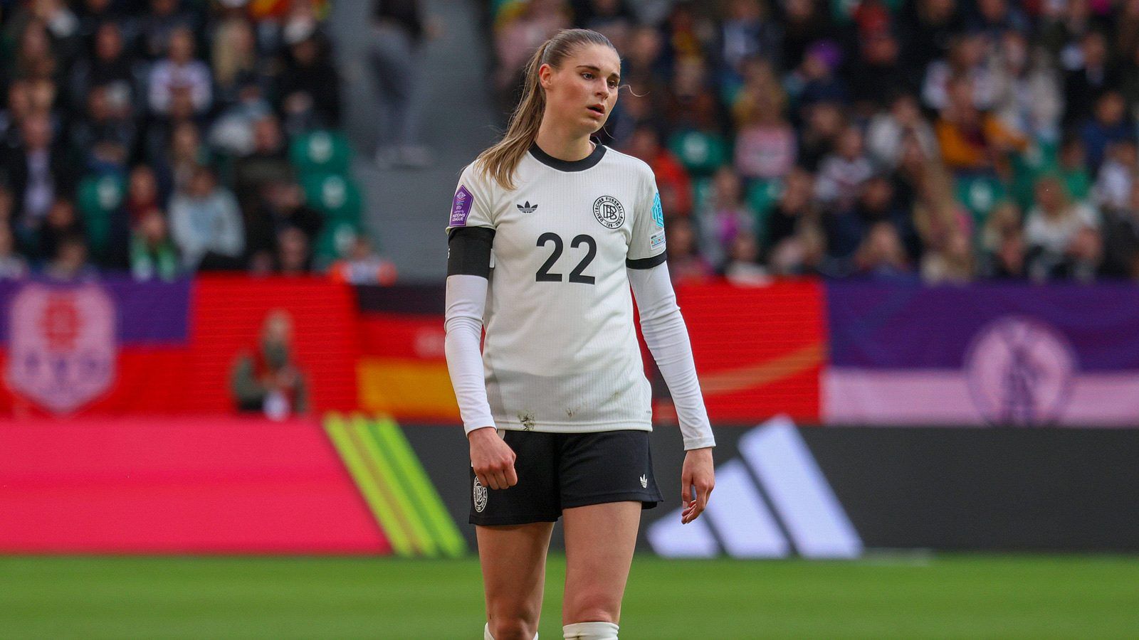 1600x900 Jule Brands Freund: Alle Infos über den Beziehungsstaus der Nationalspielerin
