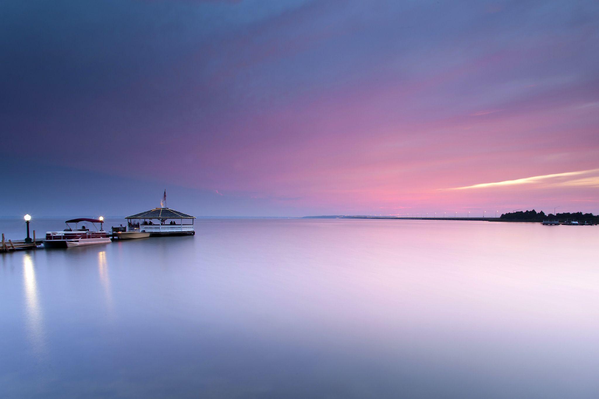2048x1365 Calm Wallpaper