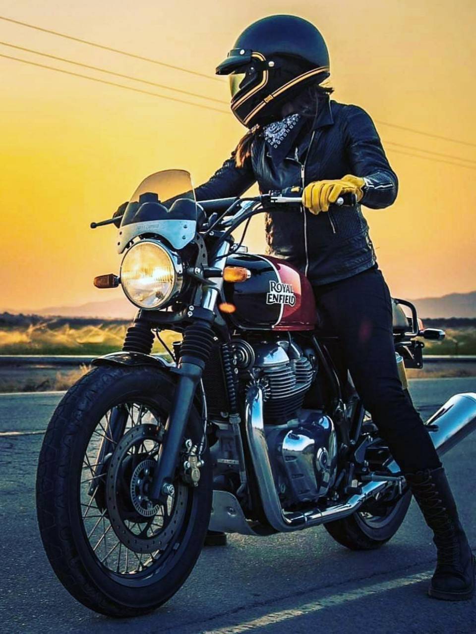 960x1280 Royal Enfield wallpaper