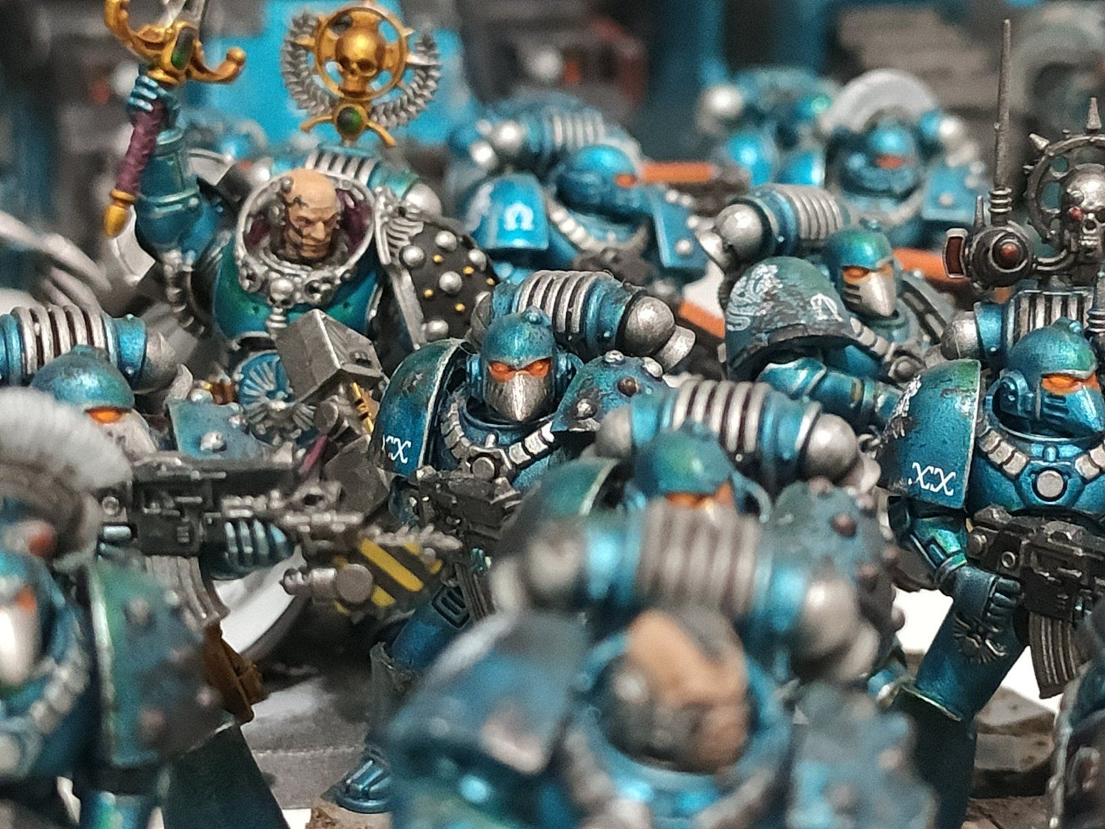 1600x1200 Legion Bolter and Chainsword