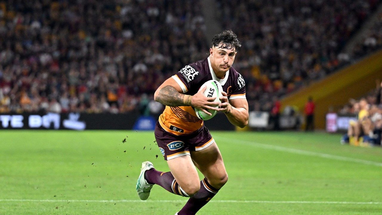 1280x720 Brisbane Broncos, Kotoni Staggs, Kevin Walters, Reece Walsh, NSW, Origin, NRL season Broncos v Sharks, Round 14