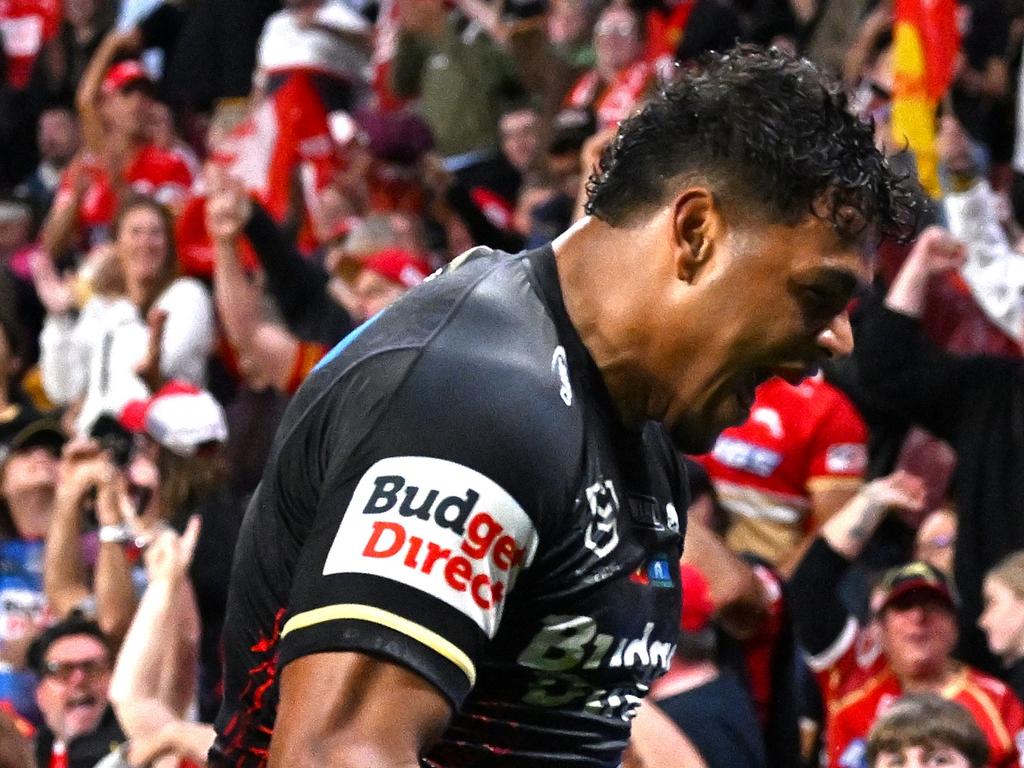 1024x768 Kotoni Staggs NRL profile: Brisbane Broncos, Kevin Walters, Origin and injury