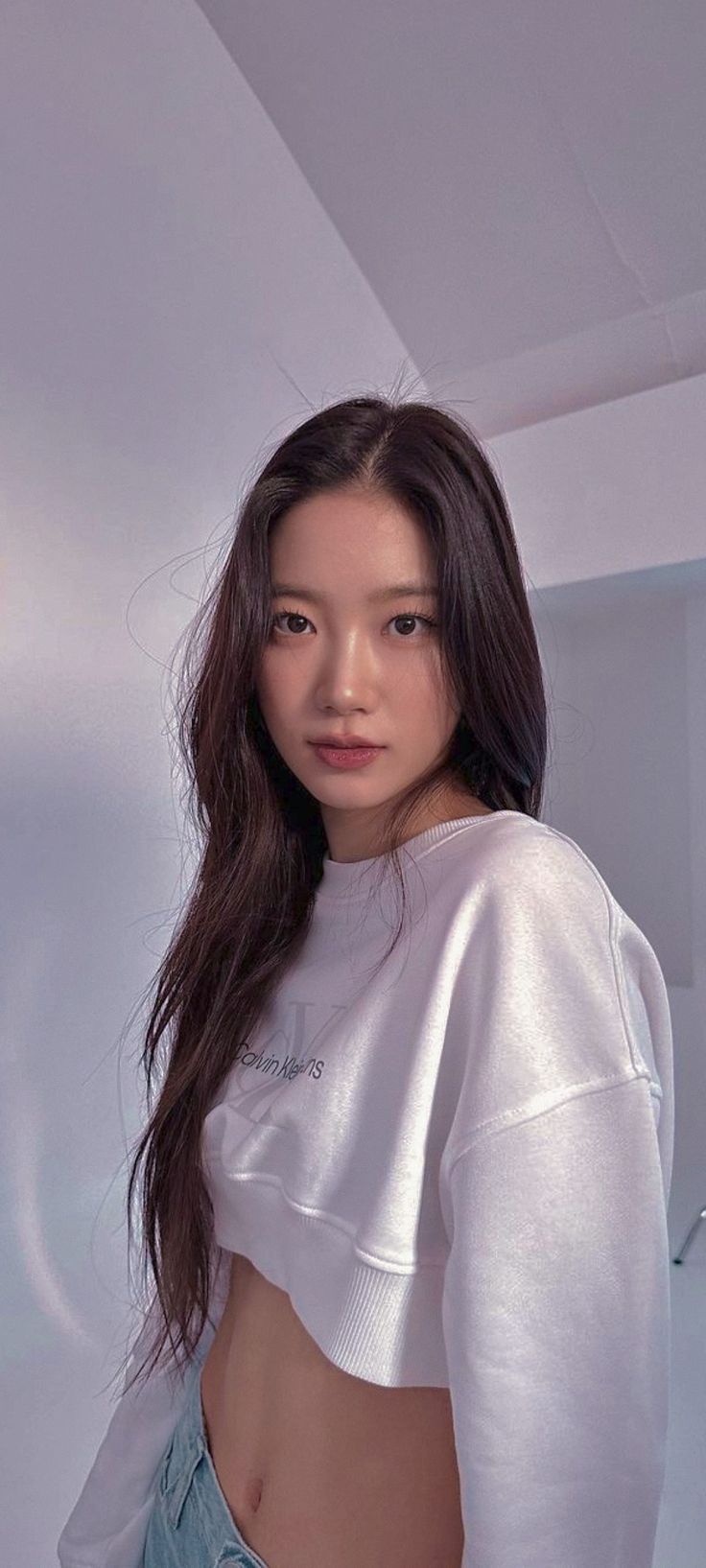 736x1635 ˑ⇁