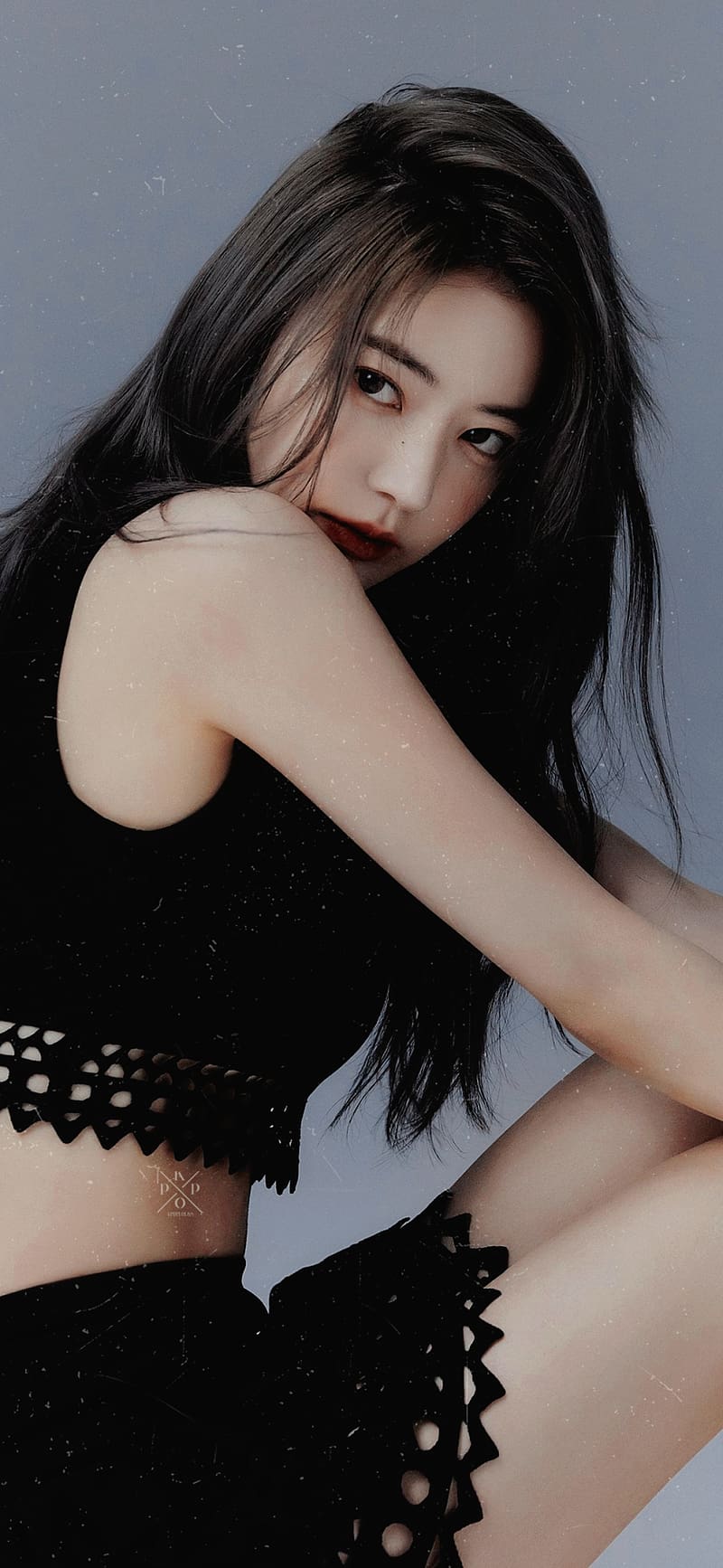 800x1734 Korean Model 'Kazuha' Sserafim (Kpop Girls Group), HD wallpaper