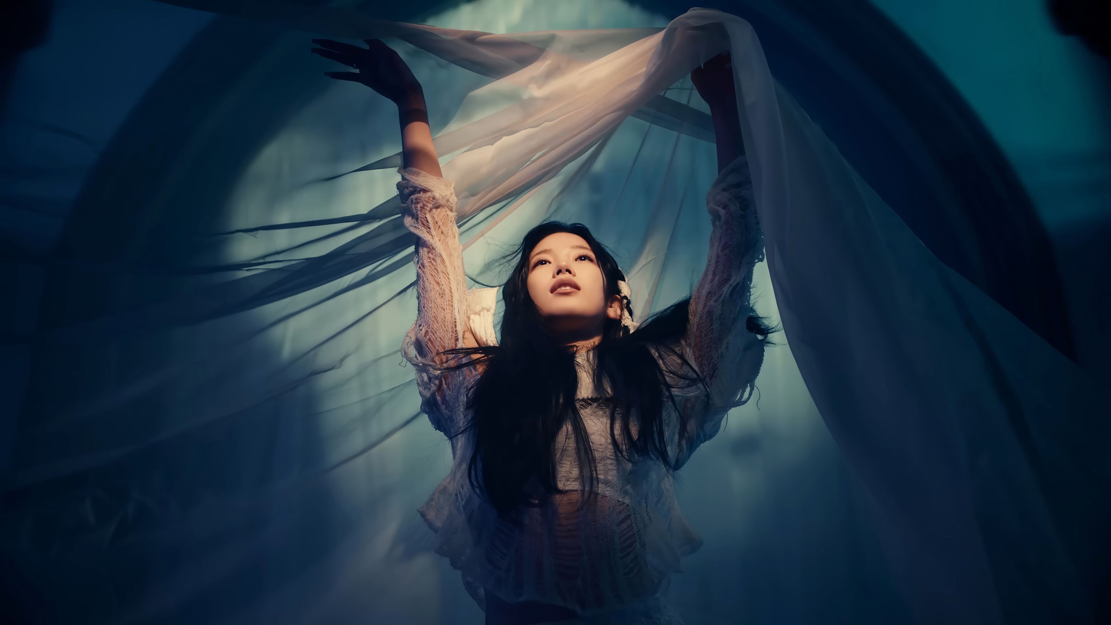 3840x2160 Kazuha LE SSERAFIM Easy MV Wallpaper 4K HD PC o