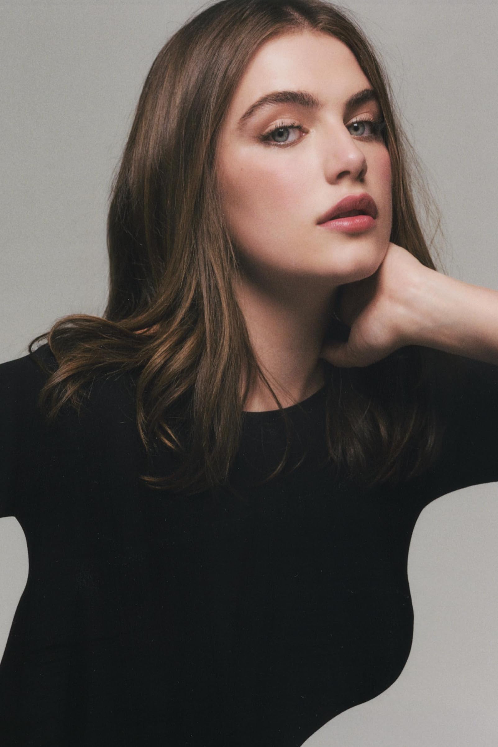 1603x2405 Ella Bright