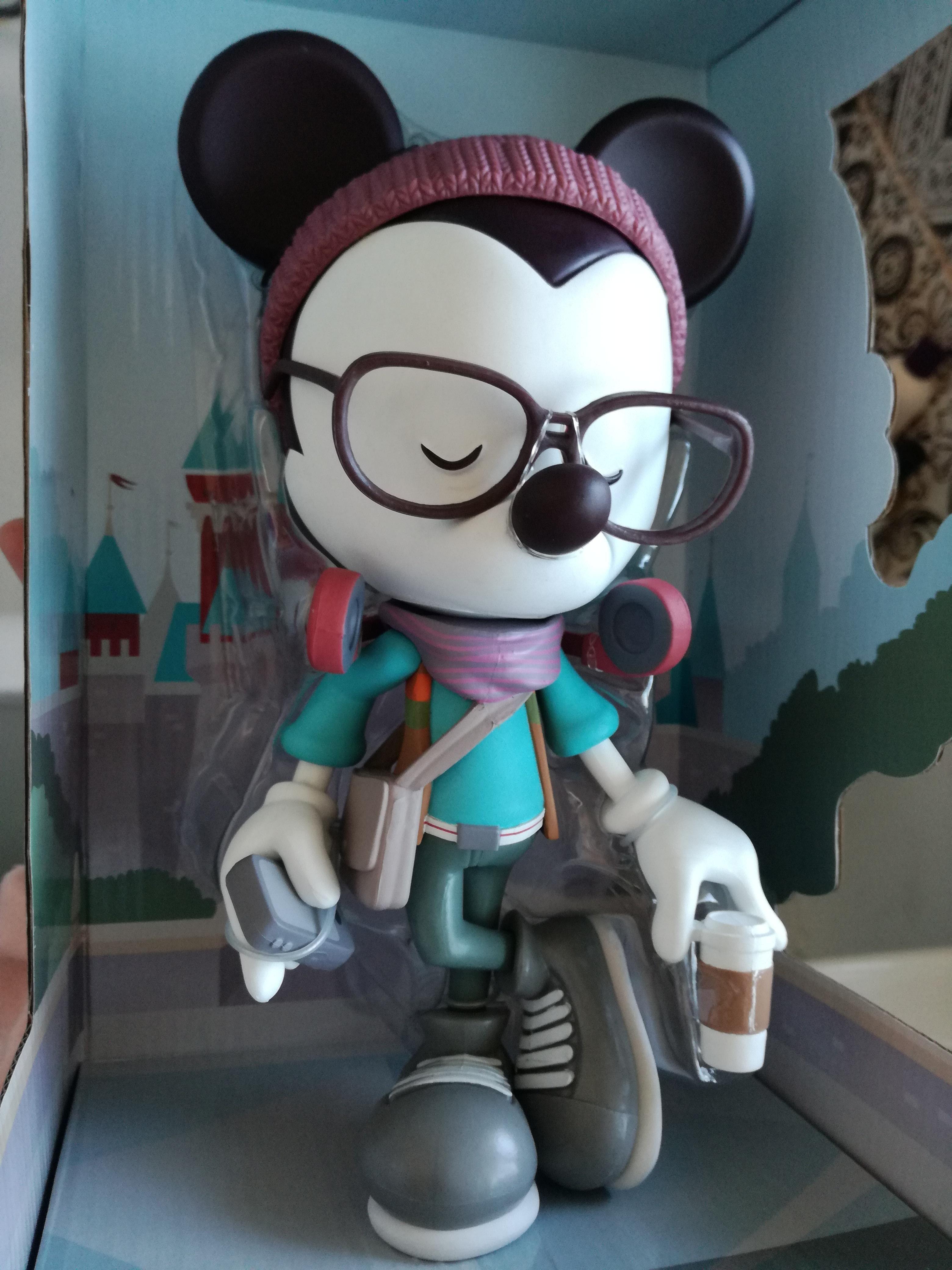 3120x4160 Hipster Mickey is my absolute favourite Disney figure <3. Mickey mouse wallpaper, Mickey, Disney figures