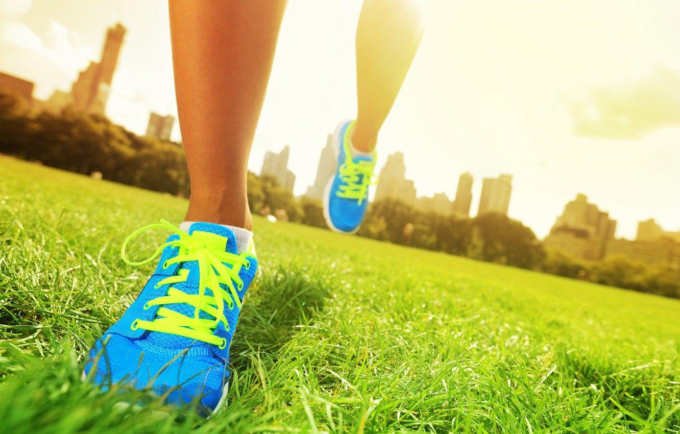 1332x850 Wallpaper grass, slippers, training, physical activity outdoors image for desktop, section спорт
