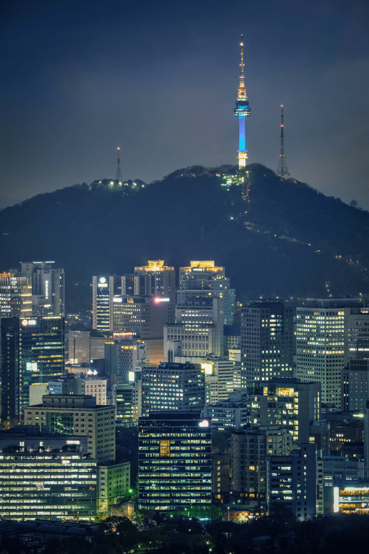 735x1102 A local's free guide to an EPIC Seoul South Korea Bucket List. Seoul skyline, South korea photography, Seoul night