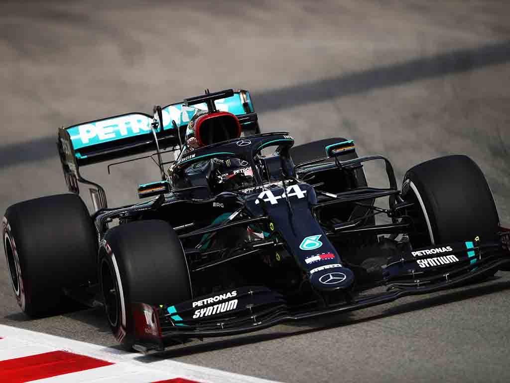 1024x768 Mercedes Reveal What They Changed on Lewis Hamilton and Bottas' Cars During Monza Red Flag