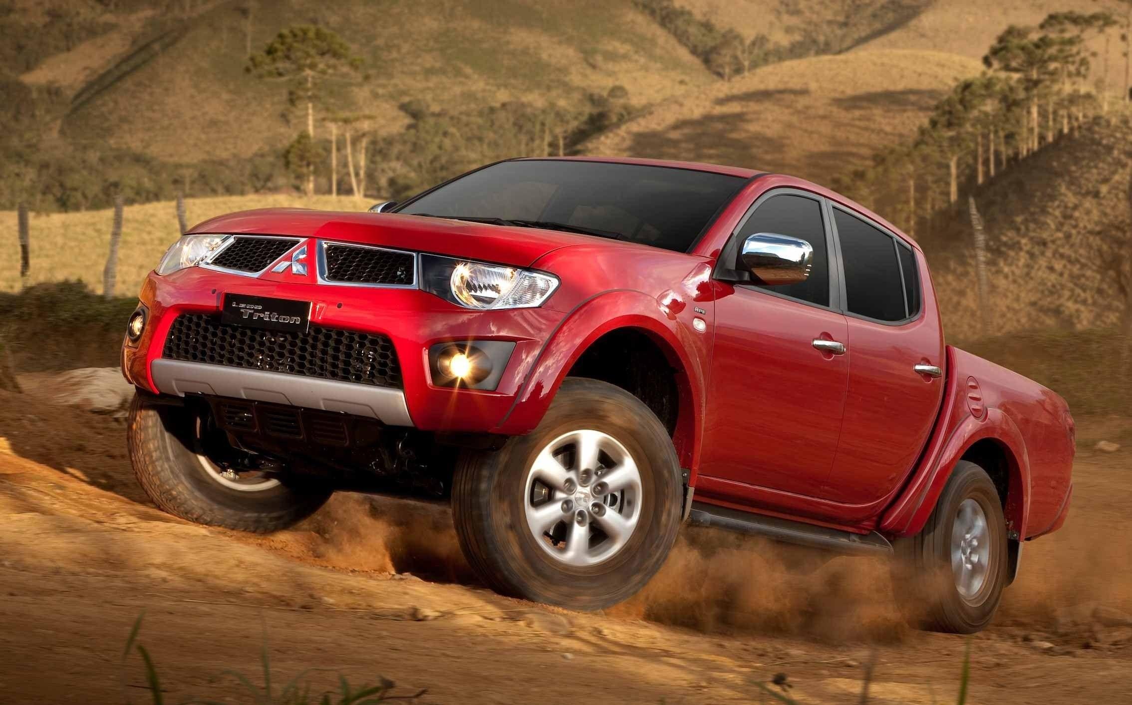 2268x1413 HD Desktop Wallpaper Of Mitsubishi L Wallpaper Of SUV, Off Road