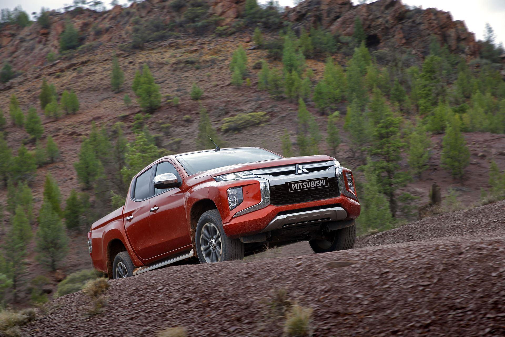 1920x1280 Mitsubishi L200 News and Information