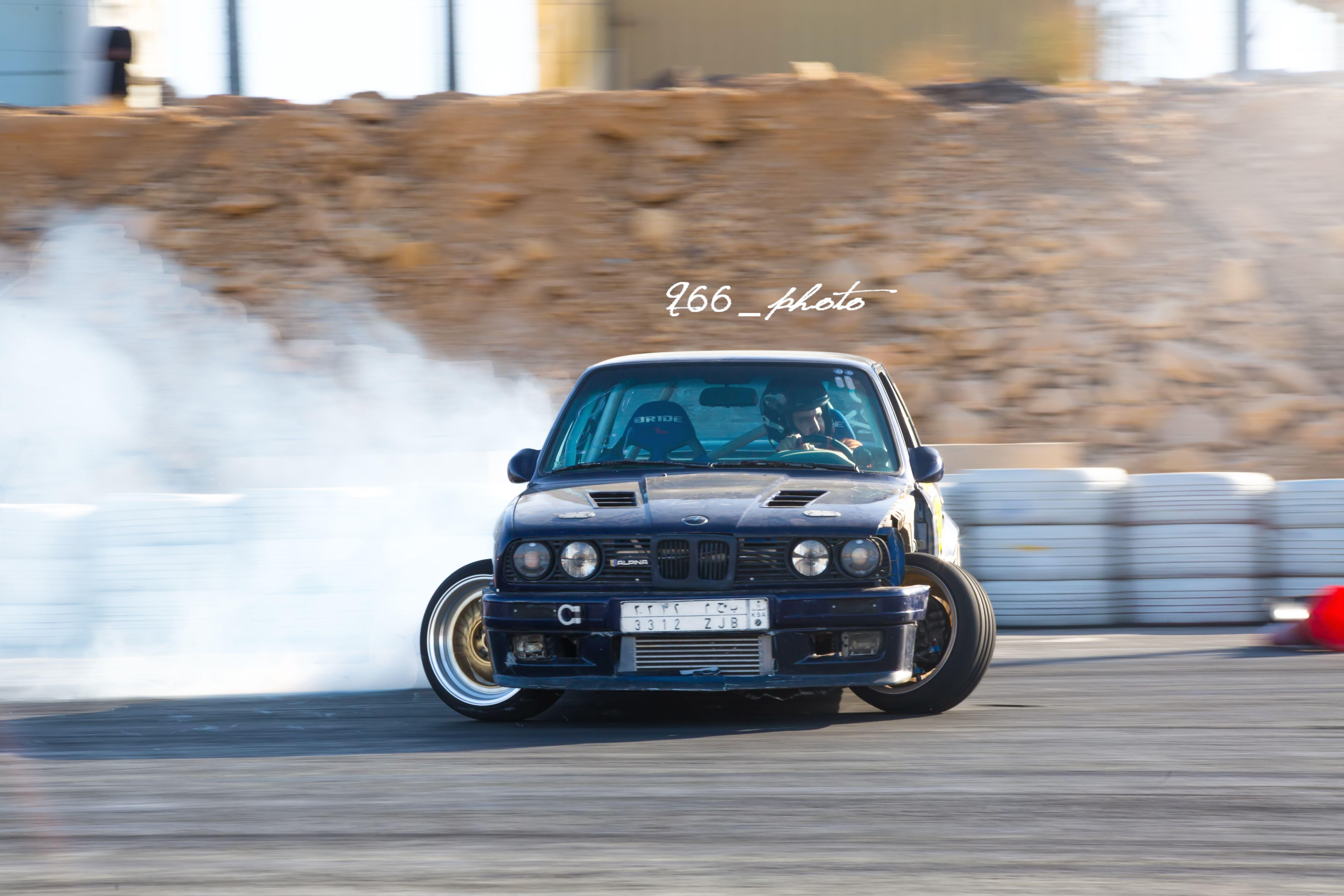 Дрифт 4. BMW e30 Drift. БМВ е30 дрифт. БМВ е30 для дрифта. Дрифт БМВ е30 вагон.