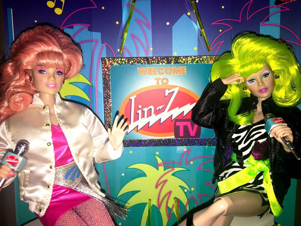 1024x768 JEM and The Holograms Studio Playset Integrity Toys